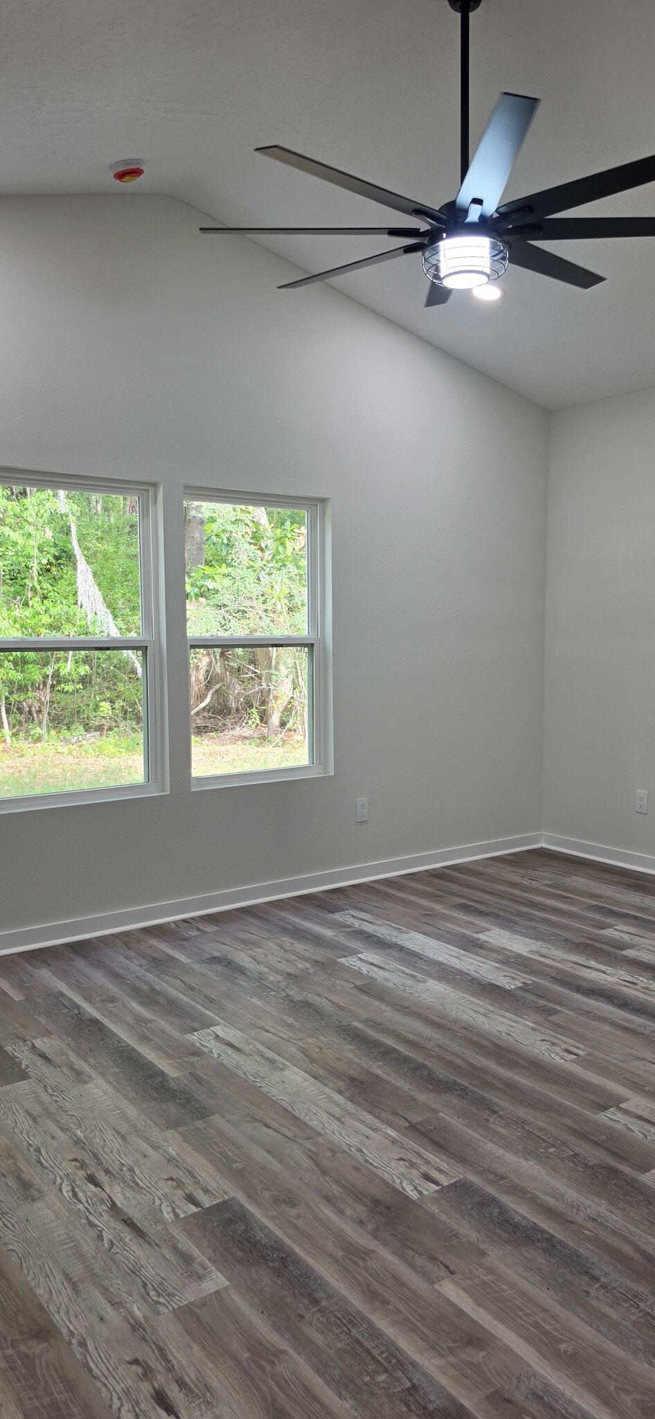 Building Photo - 55 Delmonte St