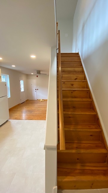 stairs to bedroom - 560 N 16th St