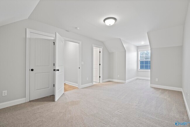 Building Photo - 8003 Misty Valley Way