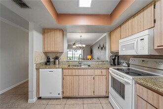 Building Photo - 8287 Charter Club Cir