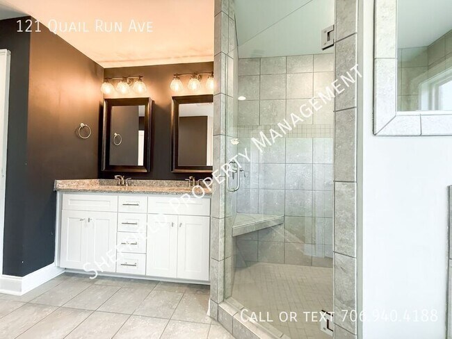 Building Photo - 121 Quail Run Ave