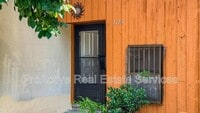 Building Photo - 1373 E Tanners Creek Dr