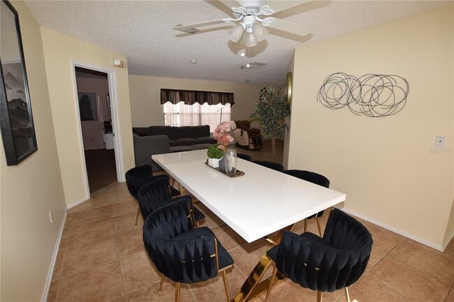 Building Photo - 7748 Indian Ridge Trail S