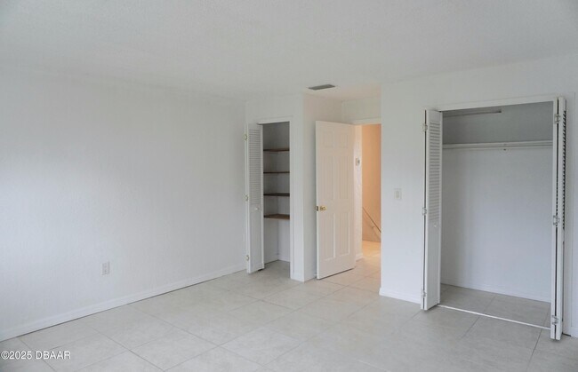 Building Photo - 1510 Ocean Shore Blvd