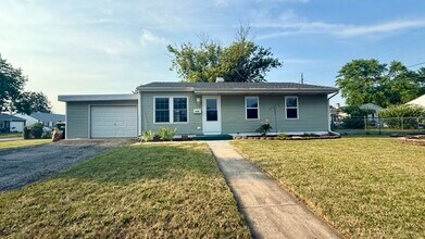Building Photo - 406 Belmont Dr