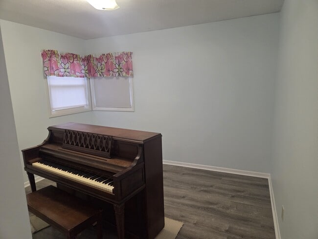 Building Photo - 9742 Port Sheldon St