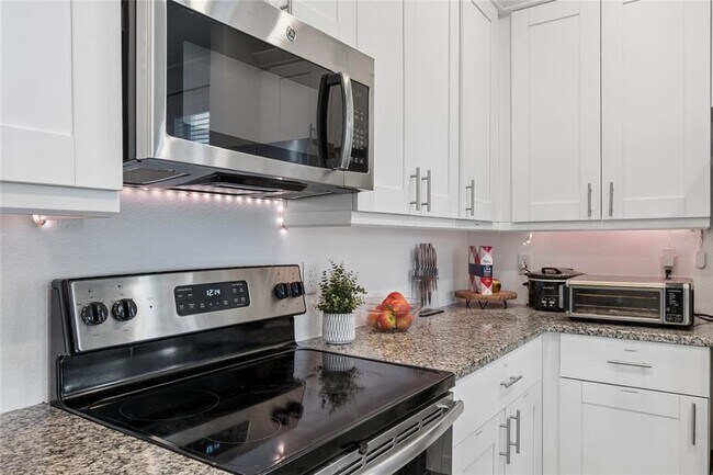 Building Photo - 3441 Bumelia Ln