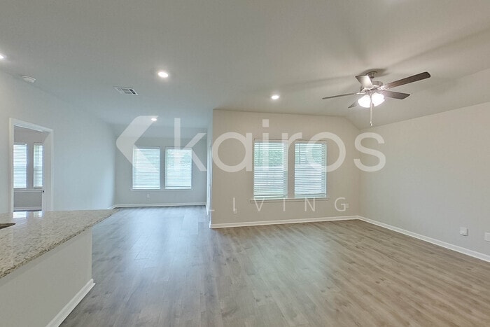 Building Photo - 124 Yardley Ct