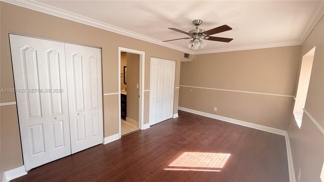 Building Photo - 6667 Miller Dr