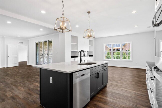 Building Photo - 413 Weston Park