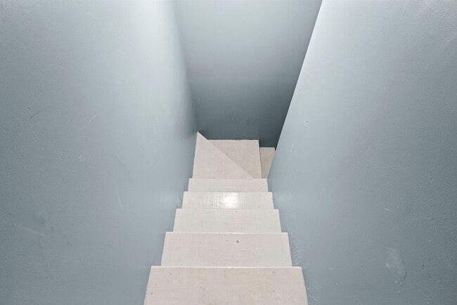 Building Photo - 1116 Shagbark Ln