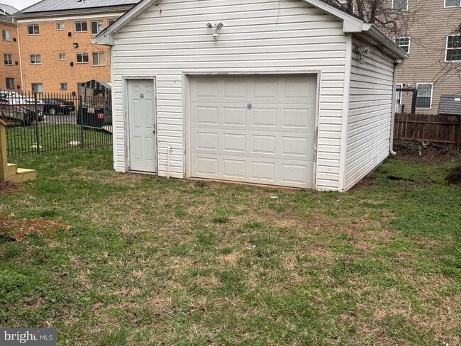 Building Photo - 5126 Call Pl SE