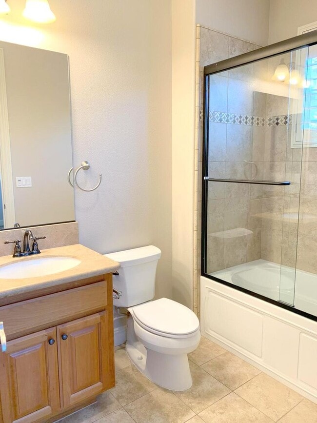 Building Photo - Luxurious & Sought After Home In The Bucolic Hills Of Gated Norris Canyon Estates !