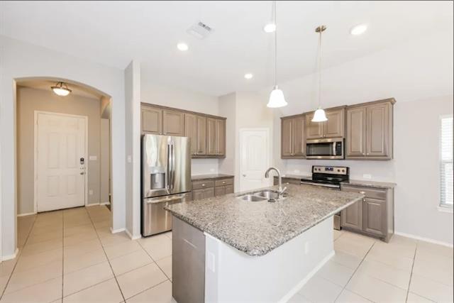 Building Photo - 2533 Weatherford Heights Dr