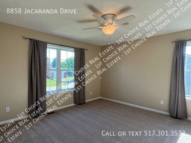 Building Photo - 8858 Jacaranda Dr
