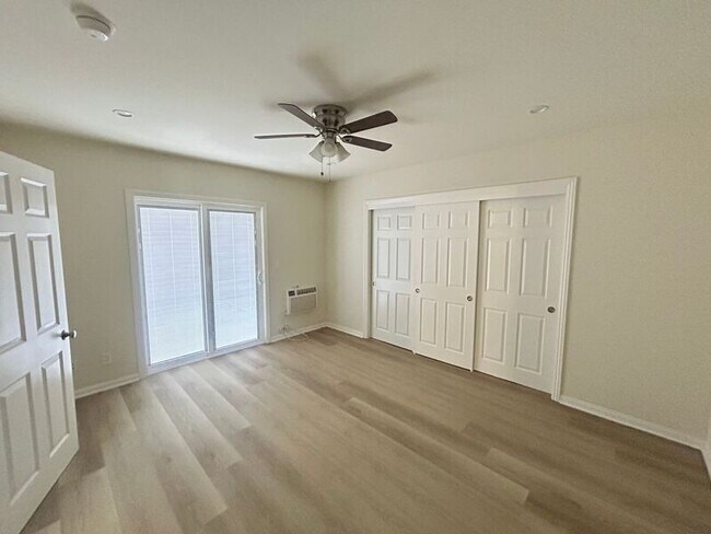Building Photo - 10038 Tujunga Canyon Blvd