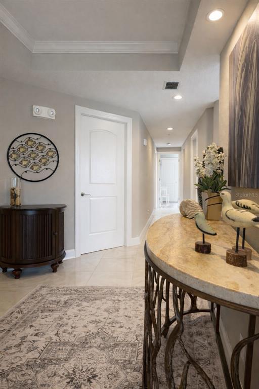 Building Photo - 6025 Sun Blvd