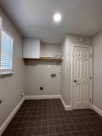 Building Photo - 2143 Gilford St