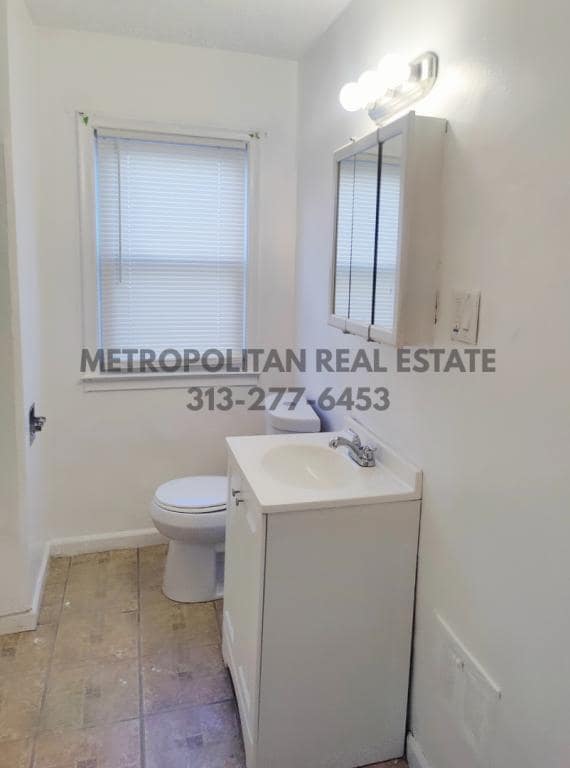 Building Photo - 26721 Carlysle St