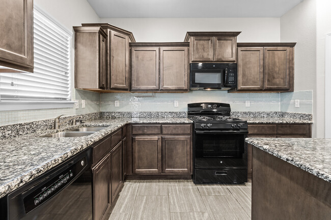 Building Photo - 14861 Oldenberg Ct