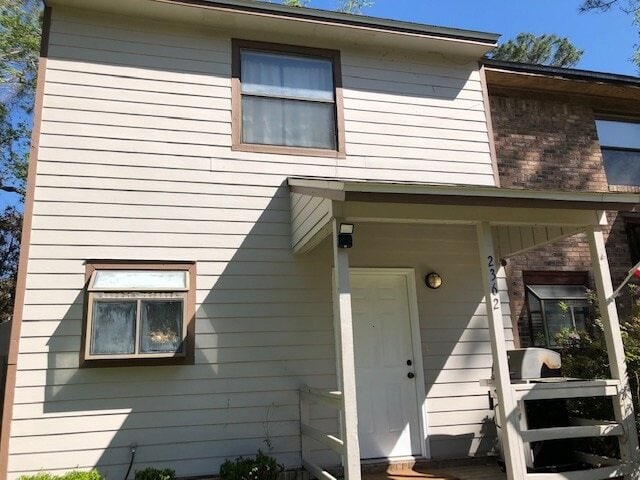 Building Photo - 2362 Ryan Pl