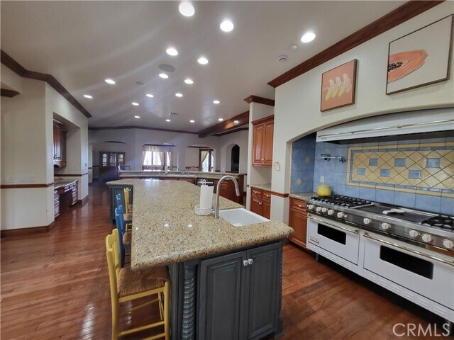 Building Photo - 27350 Cypress St