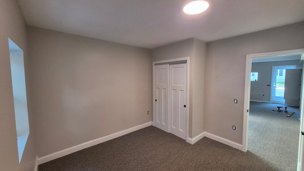 Bedroom B - 9 Beech St