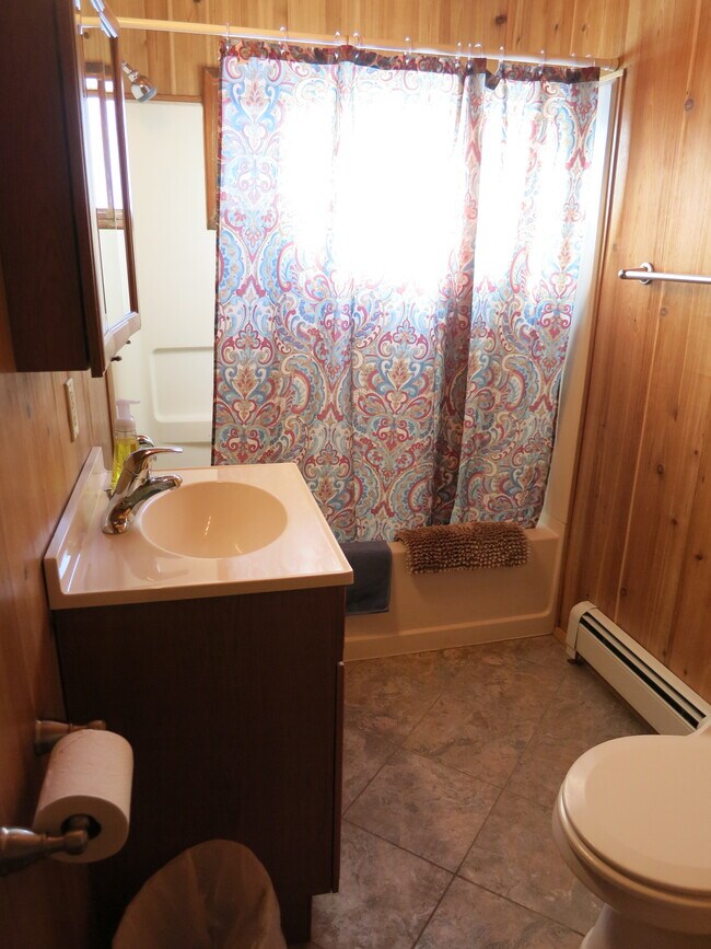 Building Photo - DaNiece Street