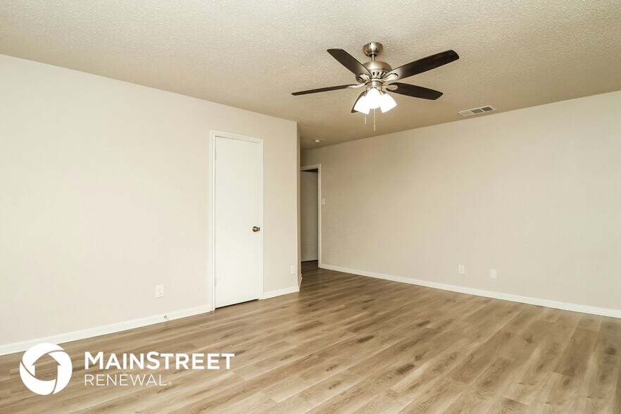 Building Photo - 8182 Cheryl Meadow Dr