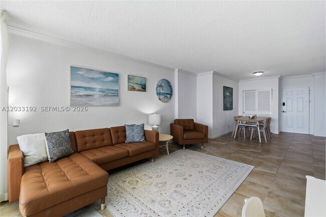 Building Photo - 2501 S Ocean Dr