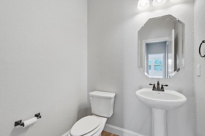 Building Photo - 10416 Talus Dr