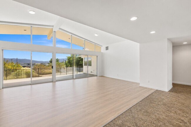 Building Photo - 67645 Long Canyon Ln