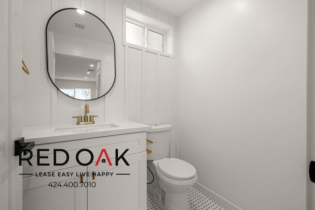 Building Photo - 415 N La Fayette Park Pl