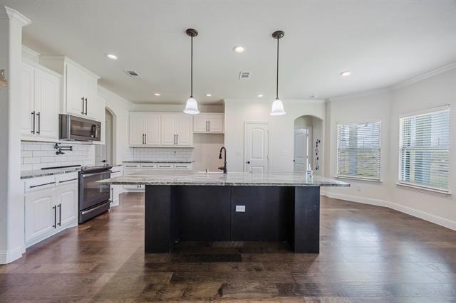 Building Photo - 105 Kathy Stephens Ave