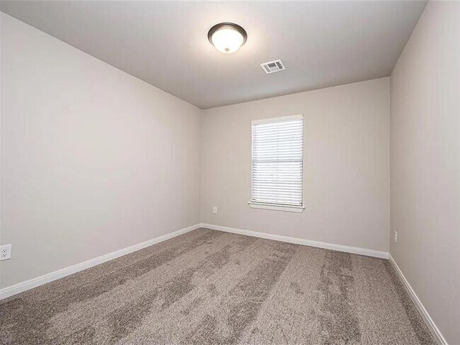 Building Photo - 1948 W Crossbow Way