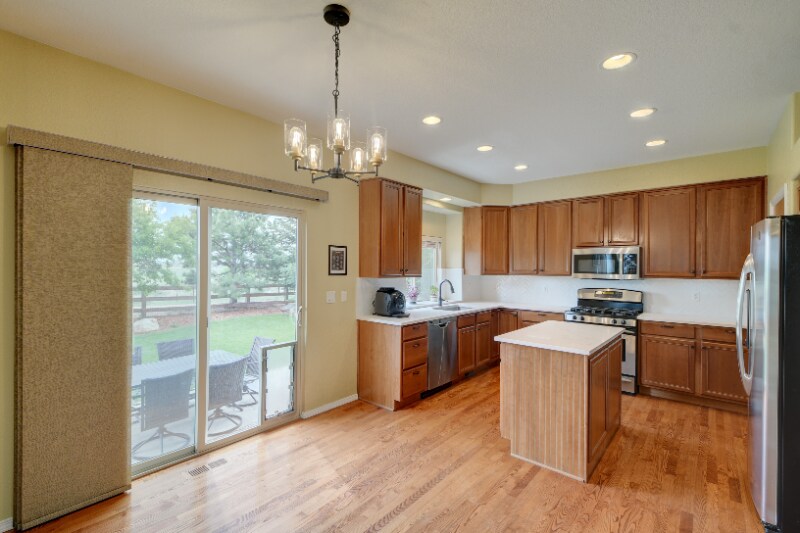 Building Photo - 8677 Roaring Fork Dr
