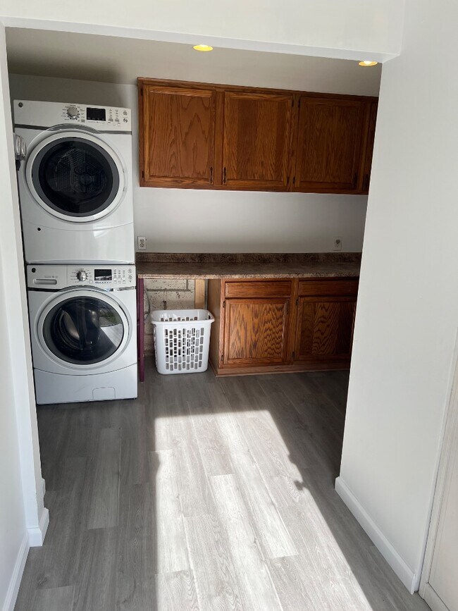 Building Photo - 19 Bennett Rd