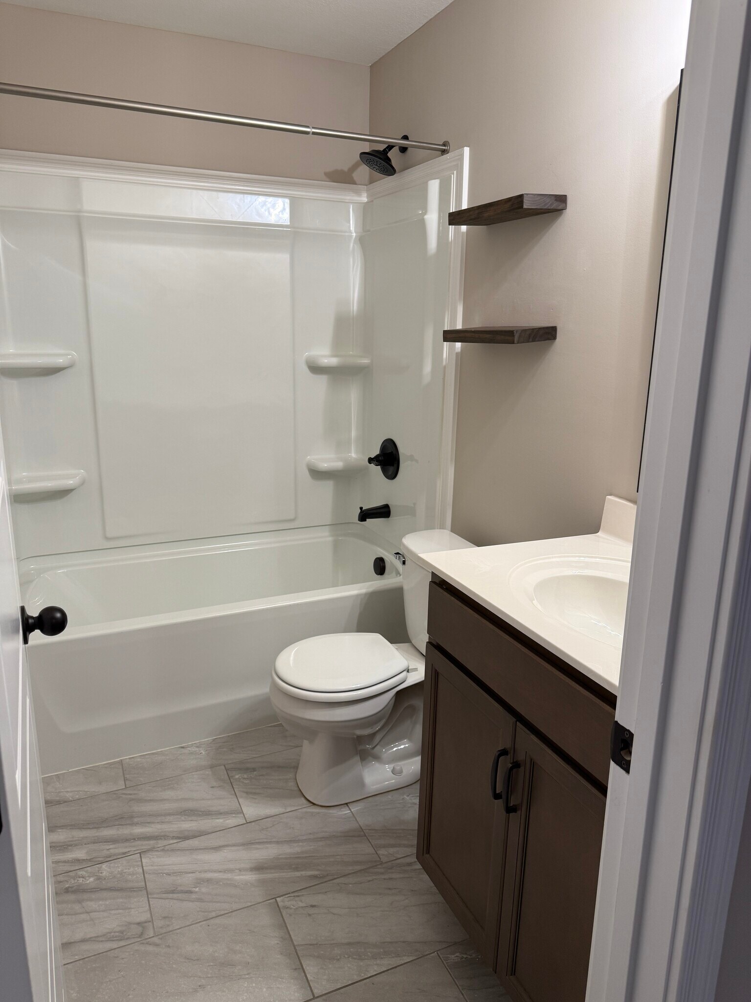 Building Photo - 1100 Cardinal Creek Dr