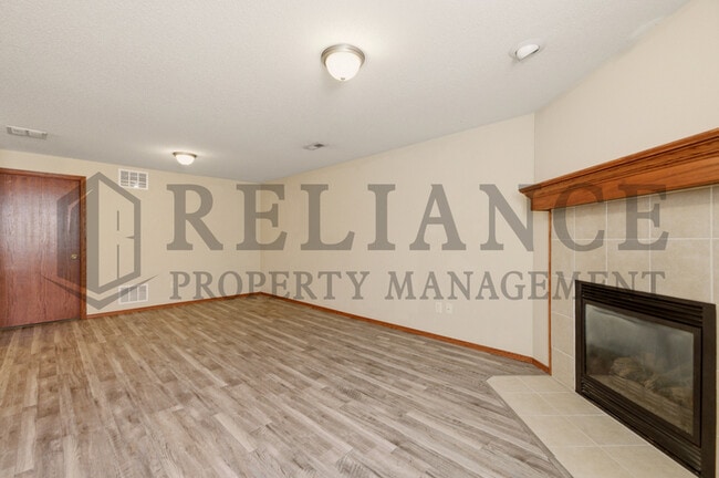 Building Photo - 9922 E Kinkaid Cir