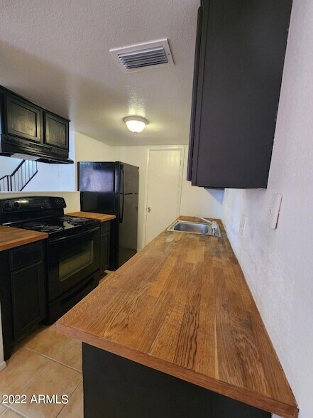 Building Photo - 4266 N 68th Dr