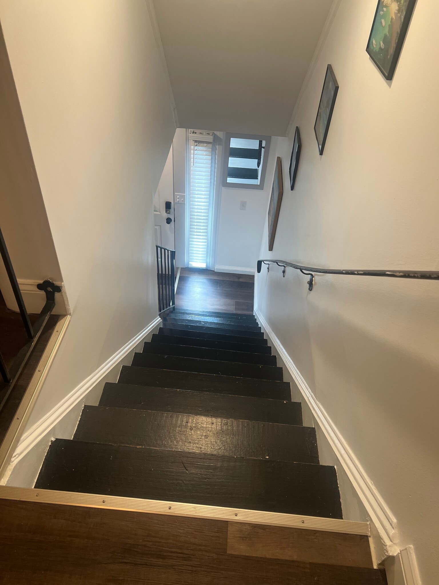 Upstairs - 4115 Little River Rd