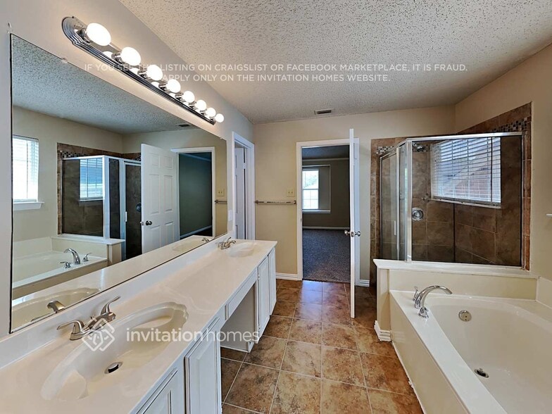 Building Photo - 2529 Windchase Dr