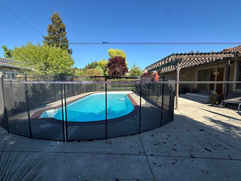 Building Photo - 3416 Withersed Ln