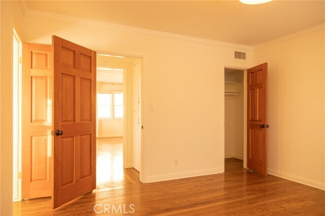 Building Photo - 1745 Mariposa Ave