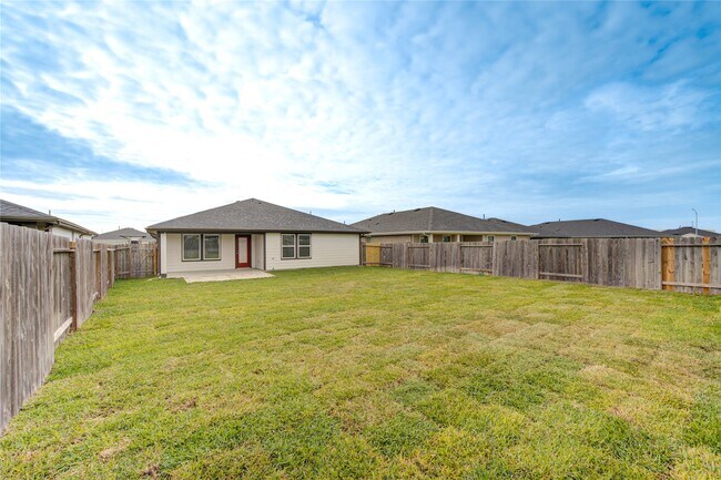 Building Photo - 29418 Emilys Rock Ln