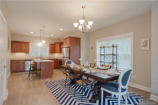 Building Photo - 24 Mill Pond Dr