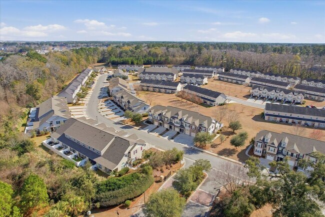 Building Photo - 205 Durham Park Way