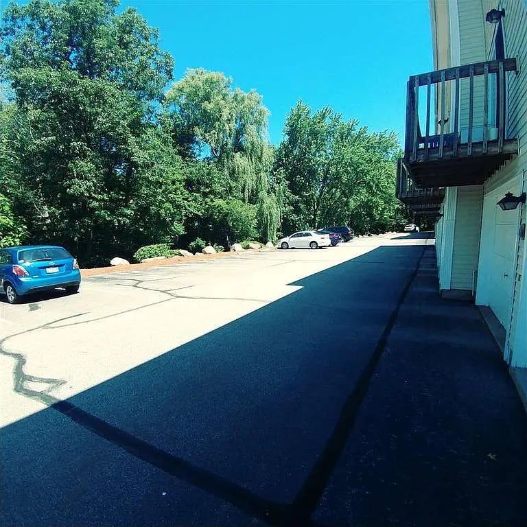 Building Photo - 106 Weston Rd