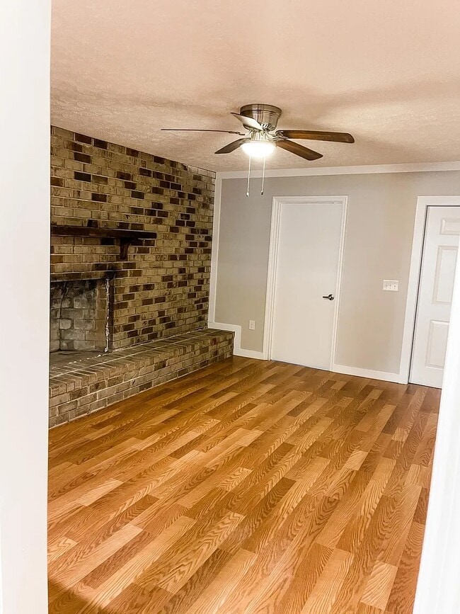 Building Photo - 59 St Johns Ave