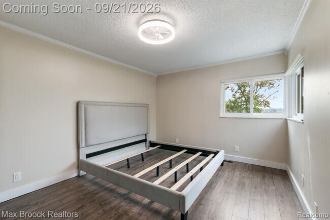 Building Photo - 4151 Bluebird Dr